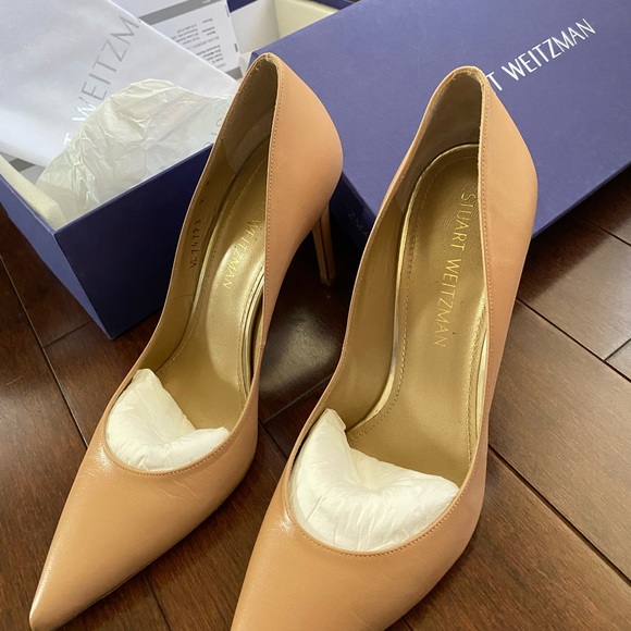 Stuart Weitzman shoes size 9 - Picture 2 of 4